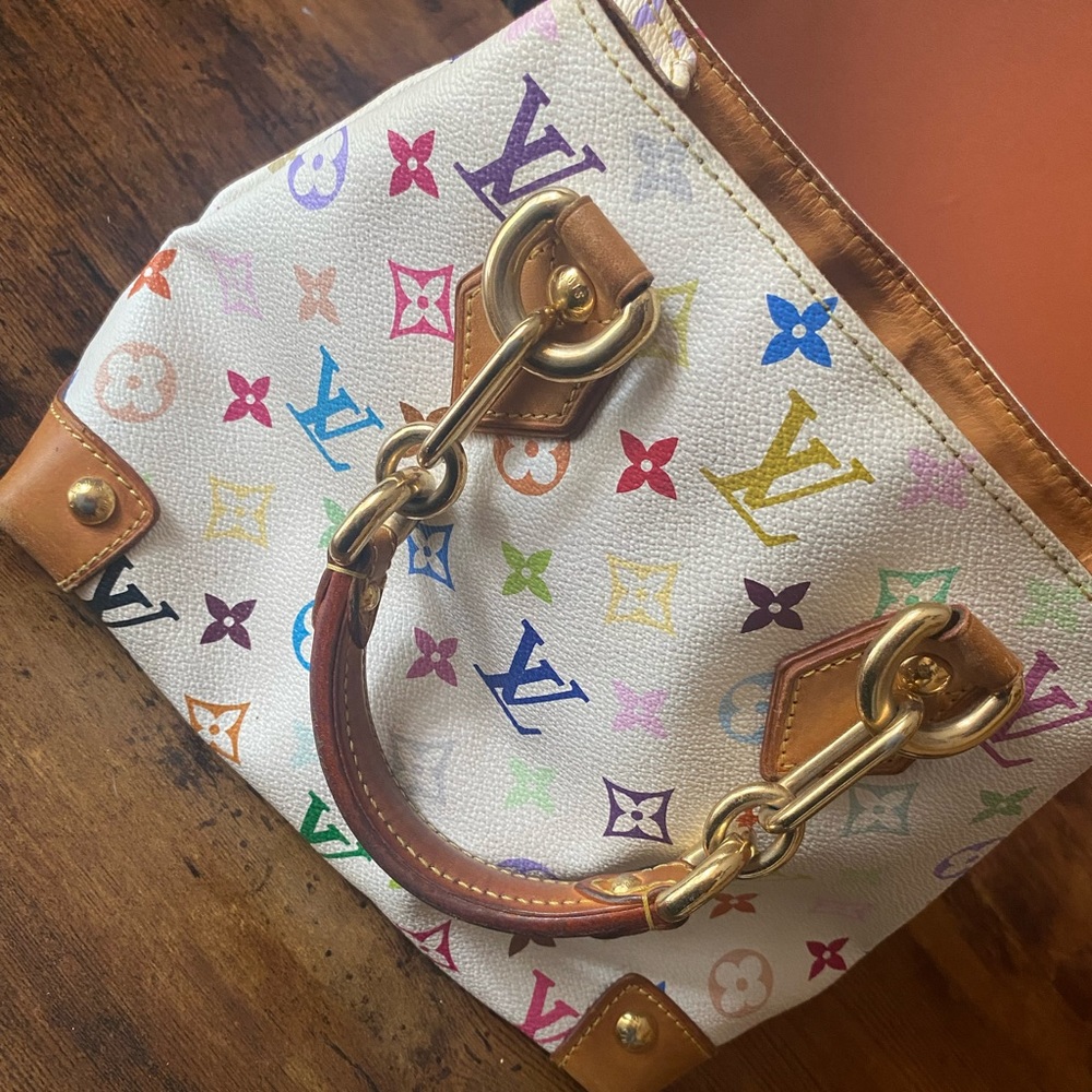 Louis Vuitton Purse **Authentic** NBU